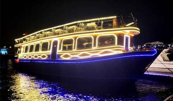 Sultan-dhow-cruise-creek